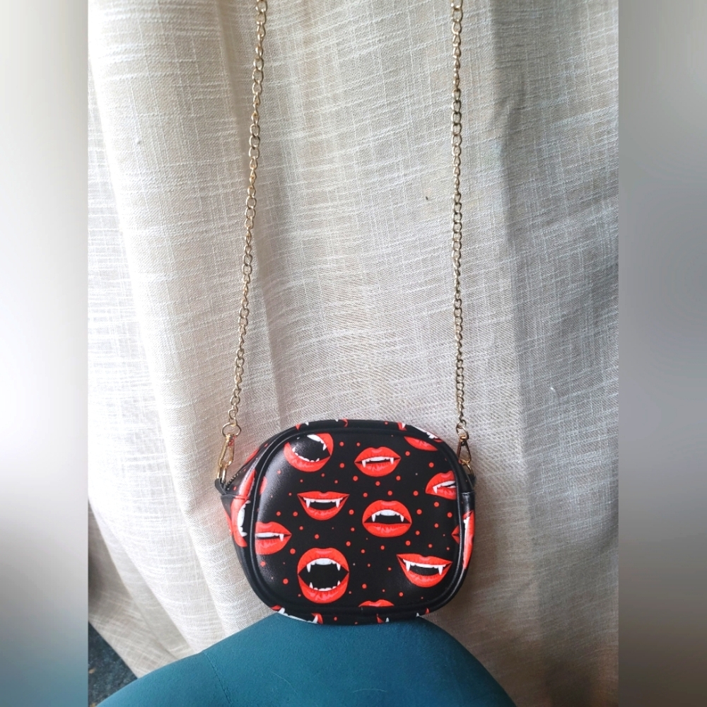 Vampire Polka Dot Crossbody With Gold Chain - Picture 2 of 8